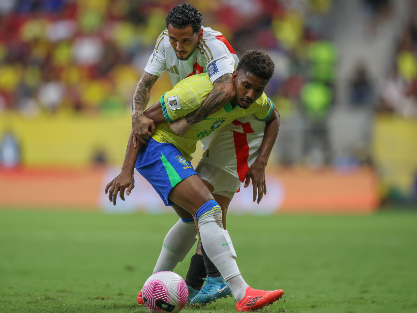 还包括采用 还包括采用